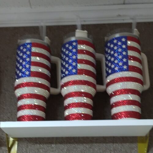 💎🇺🇸Crystal American Flag "Blinged Out" 40 oz. Tumbler❤️🤍💙