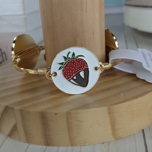 Choc Dipped Strawberry Petite
