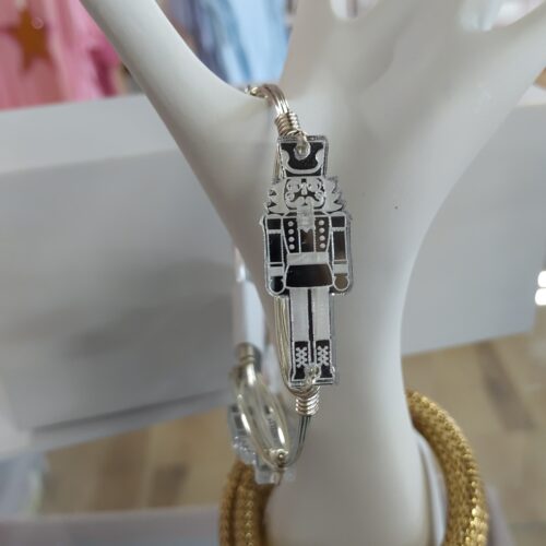 Silver Mirror Nutcracker Standard